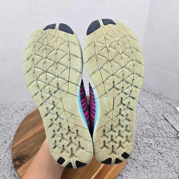 Nike Womens 8 Free RN Flyknit Purple Dust Athletic Casual Gym Daily Running Shoe - Picture 9 of 12